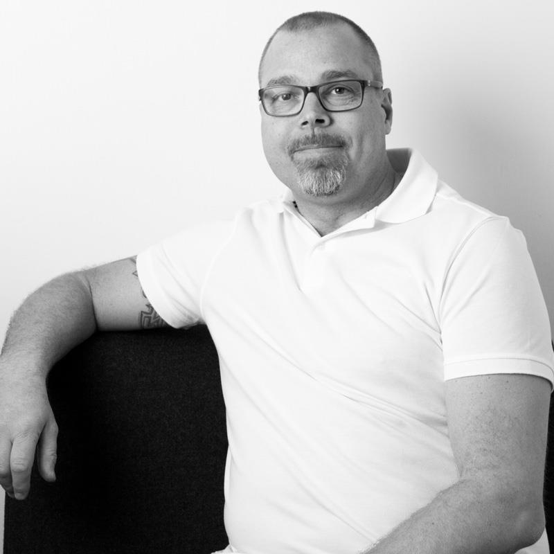 Sedan 1989 har Svenska Poolfabriken varit kundernas bästa vän 